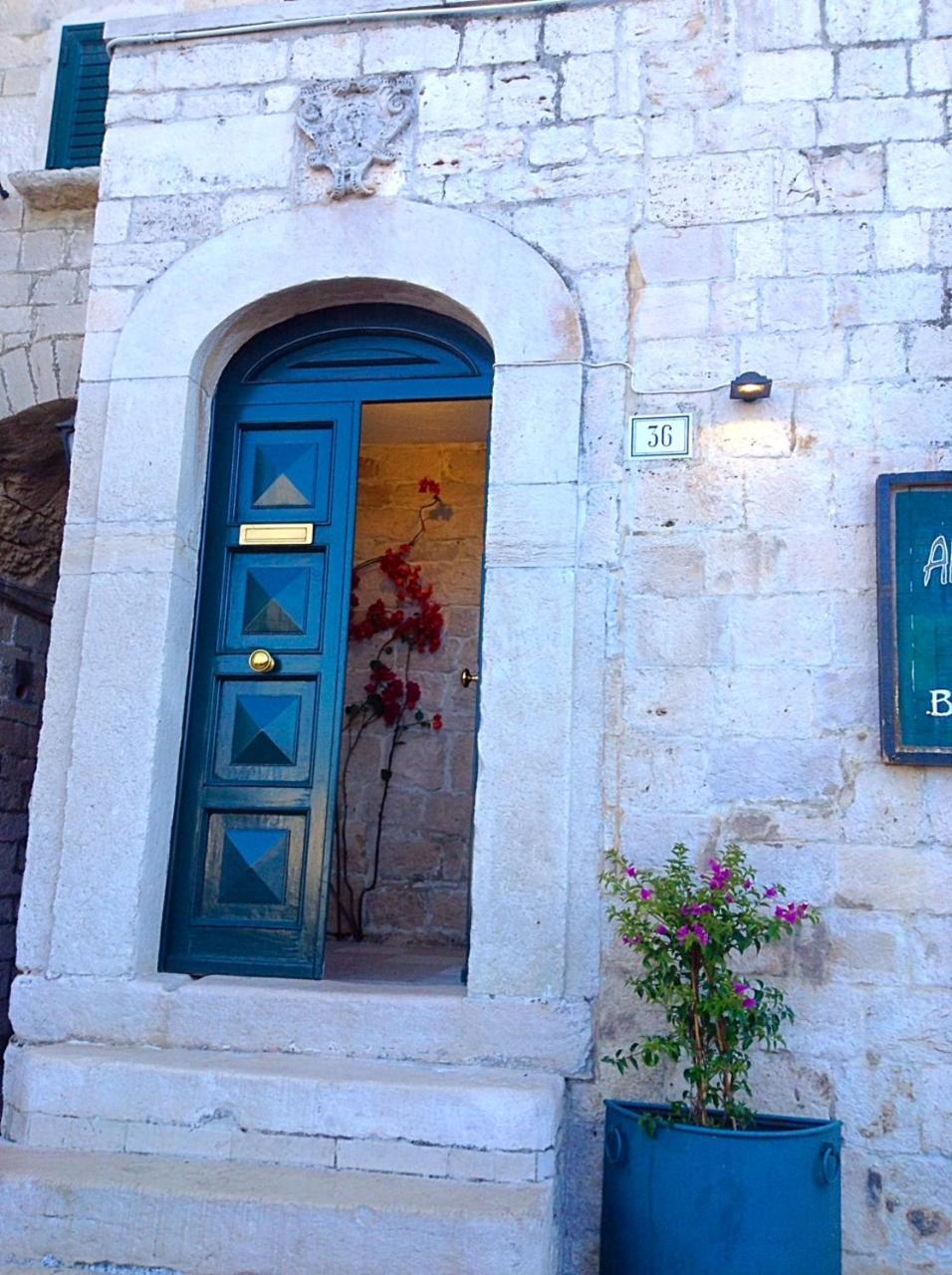 Les Naturels Maison Apartamento Trani Exterior foto
